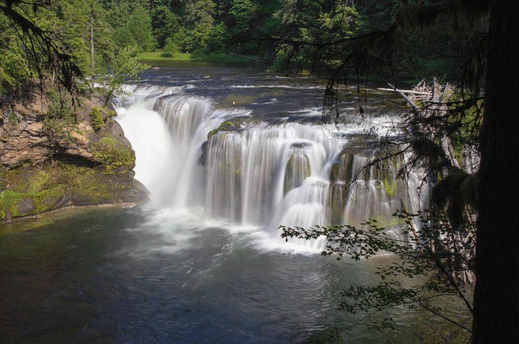 Lower Lewis River Falls