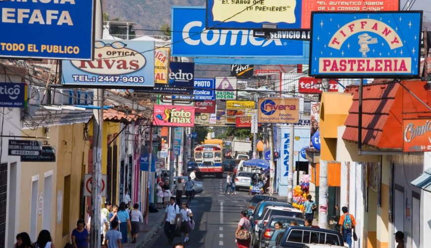 business district advertising in Santa Ana El Salvador